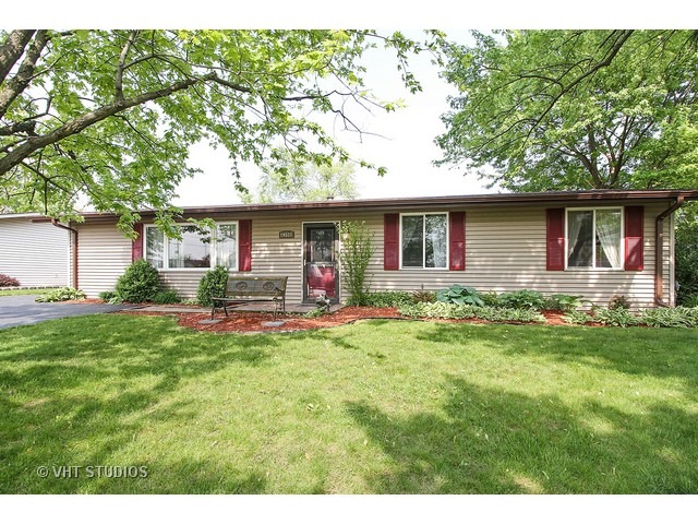 19537 Beechnut Dr, Mokena, IL 60448 photo 1