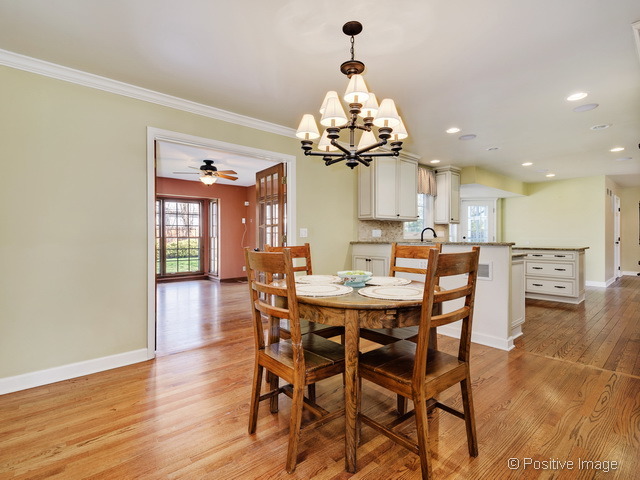 25 W676 Red Maple Ln, Wheaton, IL 60189 photo 10