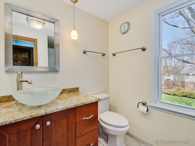 25 W676 Red Maple Ln, Wheaton, IL 60189 photo 19
