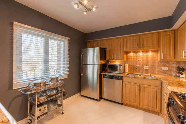 1425 Sandpebble Dr #347, Wheeling, IL 60090 photo 5