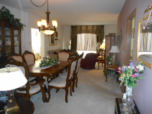 21562 W Empress Ln, Plainfield, IL 60544 photo 2