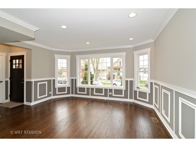 6341 W School St, Chicago, IL 60634 photo 2