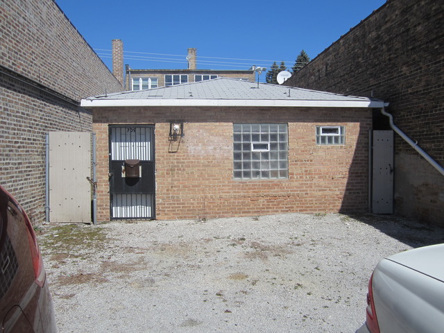 711 Howard St, Evanston, IL 60202 photo 7