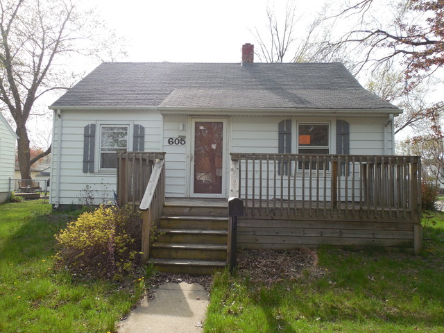 605 S Main Ave, Kankakee, IL 60901 photo 1