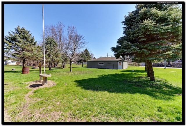 241 E 1st St, Braidwood, IL 60408 photo 17