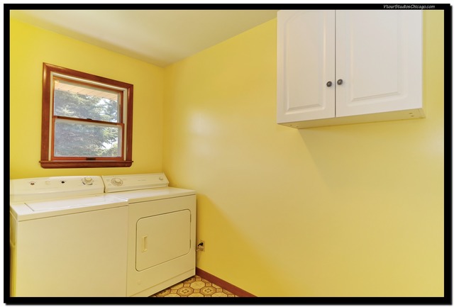 241 E 1st St, Braidwood, IL 60408 photo 19