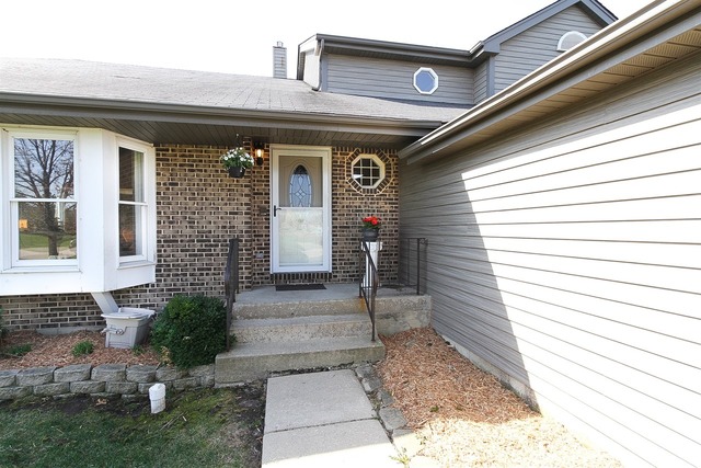 1097 Auburn Ln, Bartlett, IL 60103 photo 5