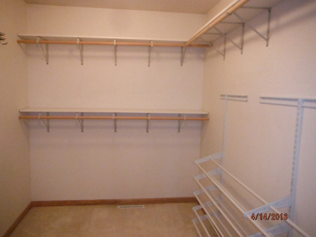 1203 Calhoun St, Peru, IL 61354 photo 13