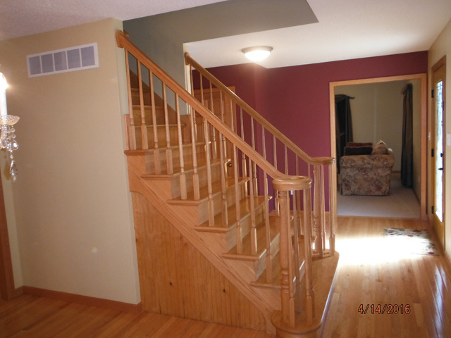 1203 Calhoun St, Peru, IL 61354 photo 8