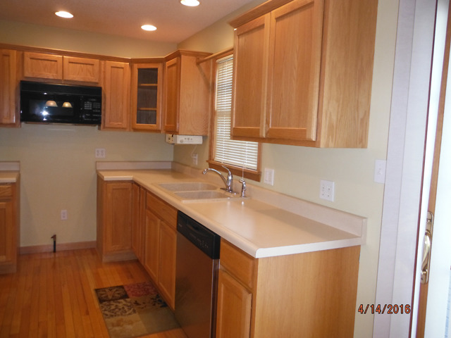 1203 Calhoun St, Peru, IL 61354 photo 5