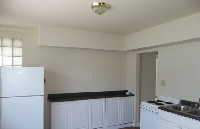1214 E 16th St, Sterling, IL 61081 photo 5