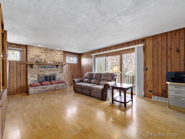 2223 Barger Ct, Wheaton, IL 60189 photo 7
