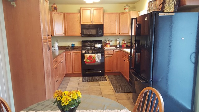 714 Annabelle St, Mchenry, IL 60051 photo 5