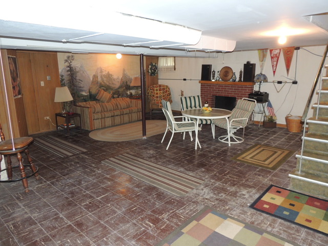 452 Park Ave, Cary, IL 60013 photo 9
