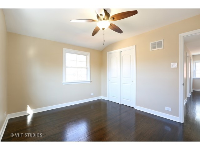 570 Byrd Rd, Riverside, IL 60546 photo 9