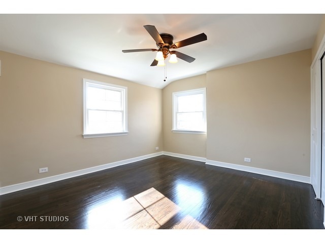 570 Byrd Rd, Riverside, IL 60546 photo 10