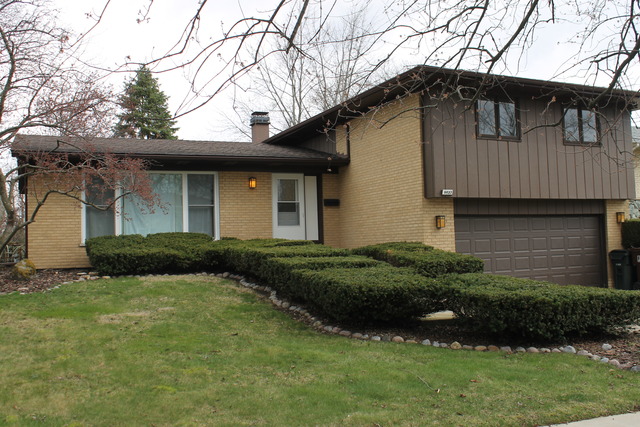 6433 Cedar Rd, Oak Forest, IL 60452 photo 1