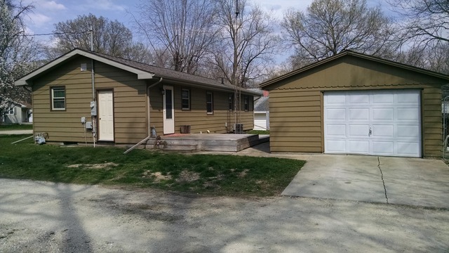 608 E 7th St, Rock Falls, IL 61071 photo 2