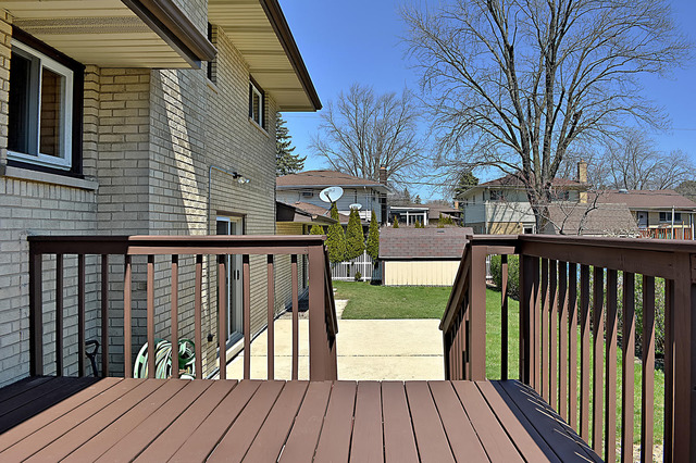 441 Beau Dr, Des Plaines, IL 60016 photo 24