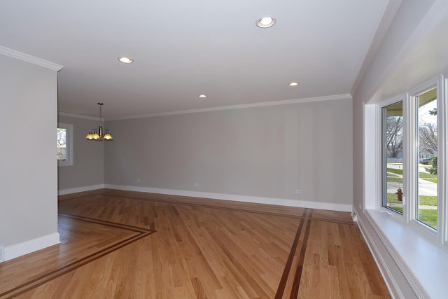 441 Beau Dr, Des Plaines, IL 60016 photo 4