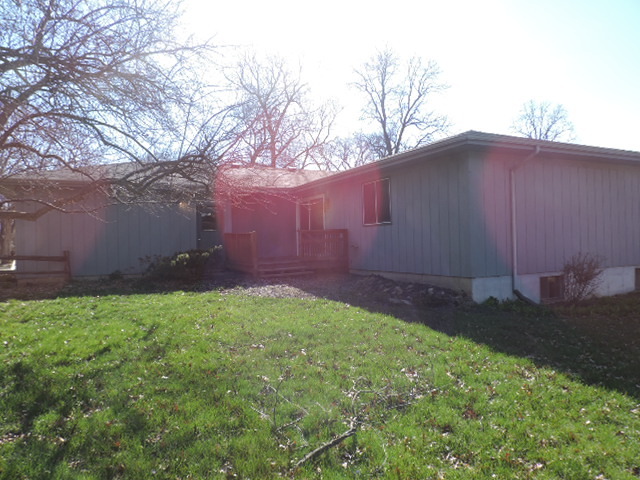 700 Carlton Dr, Elgin, IL 60120 photo 18