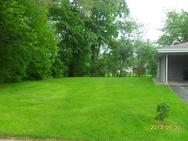 560 Lakeview Ln, Hoffman Estates, IL 60169 photo 2