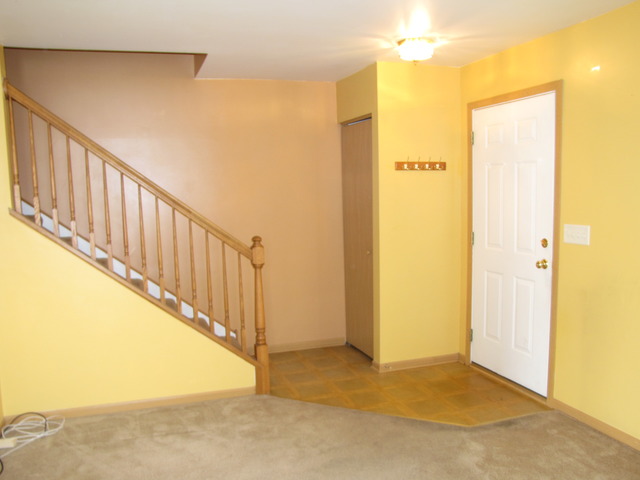 6409 Valley Ridge Dr, Plainfield, IL 60586 photo 4