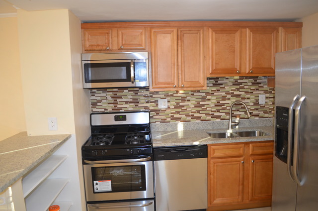 1631 N Taft Ave, Berkeley, IL 60163 photo 4