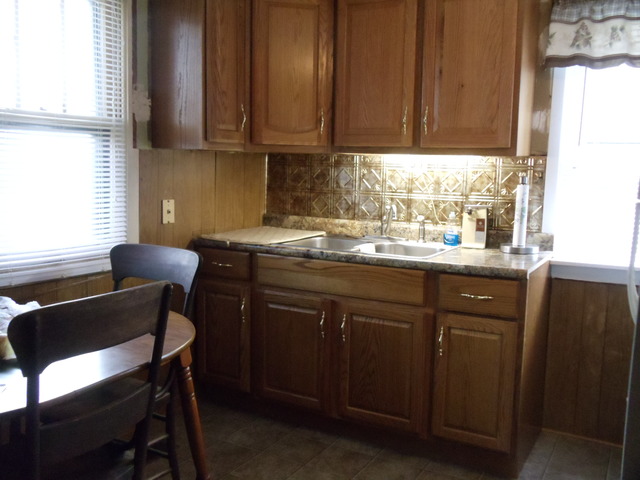 205 Locust St, Campus, IL 60920 photo 3