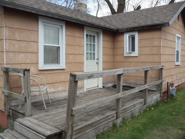 205 Locust St, Campus, IL 60920 photo 2
