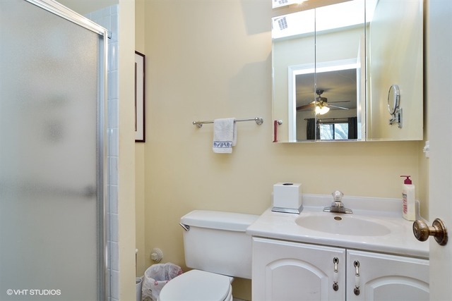 1022 Harbour Dr #1A, Wheeling, IL 60090 photo 10