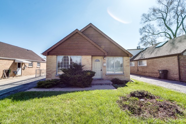 4125 Ruby St, Schiller Park, IL 60176 photo 1