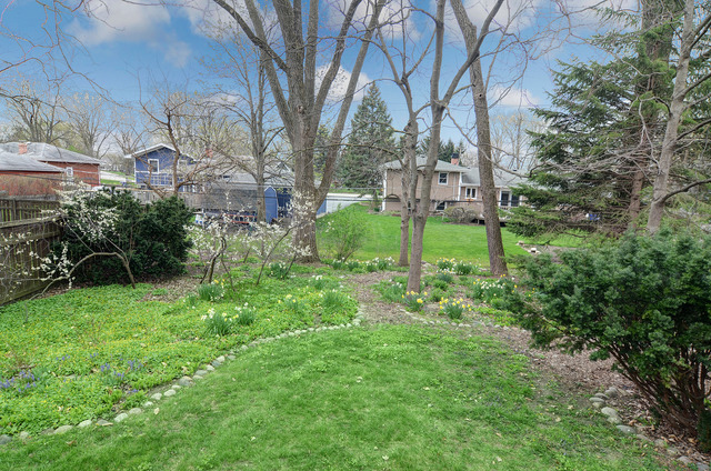 312 Village Rd, Willowbrook, IL 60527 photo 24