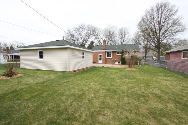 1211 Mohawk Dr, Elgin, IL 60120 photo 20