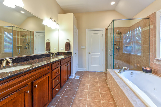 801 E Indiana St, Wheaton, IL 60187 photo 9