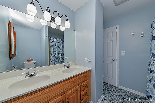 433 E Maple St, Lombard, IL 60148 photo 10