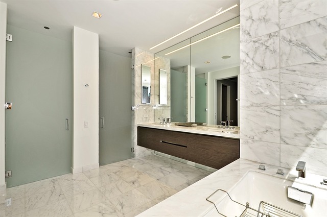 4 Elm St #18N, Chicago, IL 60611 photo 9