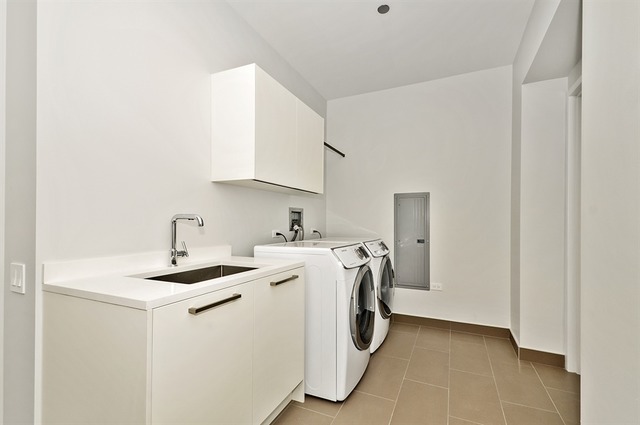 4 Elm St #18N, Chicago, IL 60611 photo 16