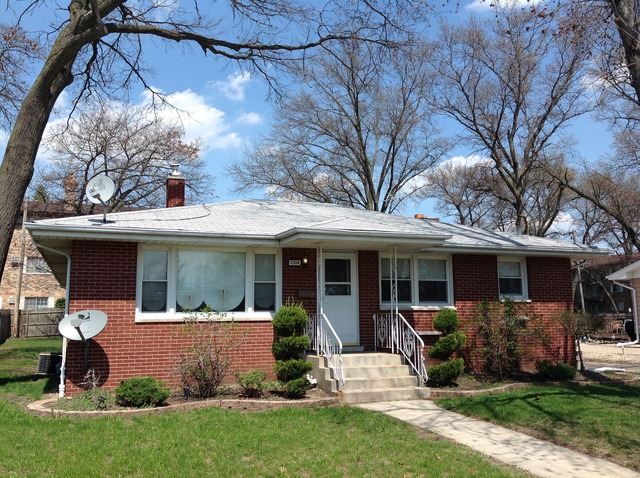 2350 183rd Pl, Lansing, IL 60438 photo 1
