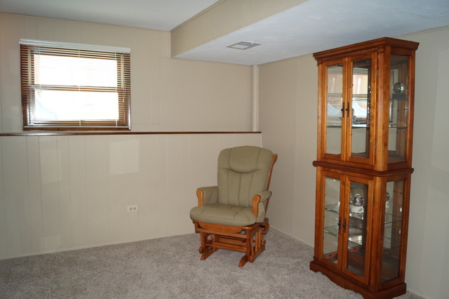 128 Berkshire Dr, Wheeling, IL 60090 photo 13