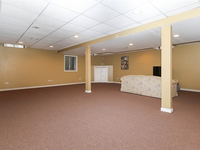 1352 Hunter Dr, Bartlett, IL 60103 photo 23