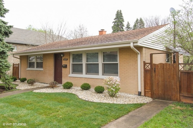 3741 Madison Ave, Brookfield, IL 60513 photo 1