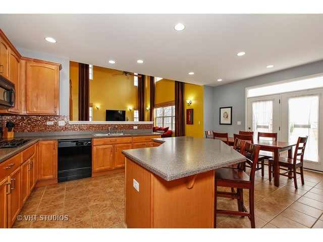 14004 Briar Ln, Plainfield, IL 60544 photo 4