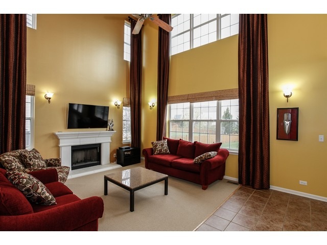 14004 Briar Ln, Plainfield, IL 60544 photo 9