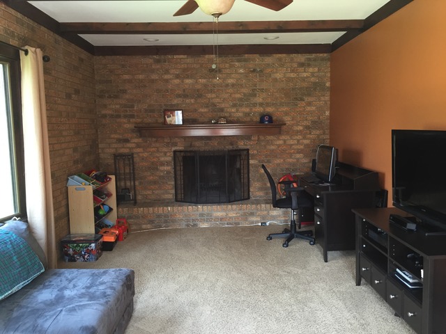 776 Murray Ave, Elgin, IL 60123 photo 5