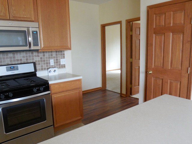 10113 Monarch Rd #121C, Roscoe, IL 61073 photo 3
