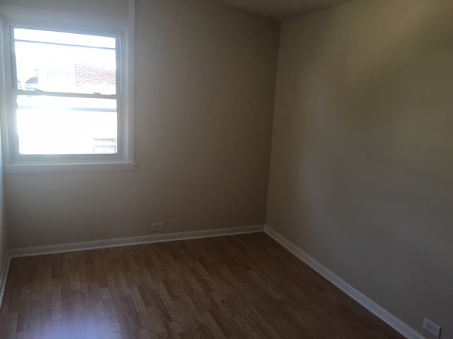 2150 S Chestnut St #D, Des Plaines, IL 60018 photo 8