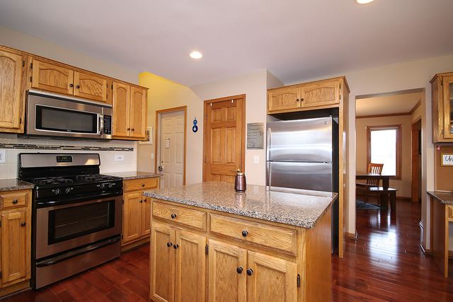 2701 Mapleside Ln, Aurora, IL 60502 photo 7