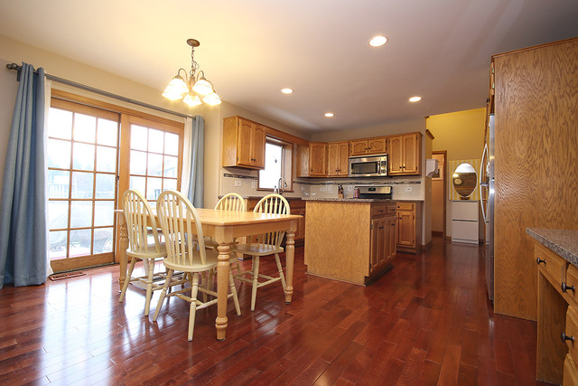 2701 Mapleside Ln, Aurora, IL 60502 photo 6