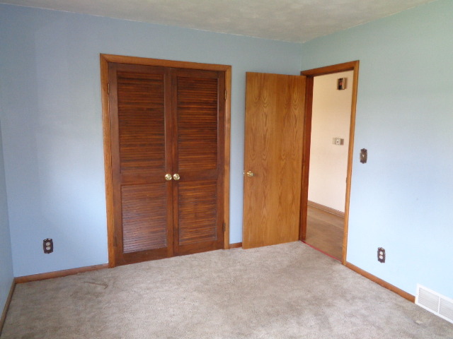 1660 Bartson Ln, Aurora, IL 60505 photo 10